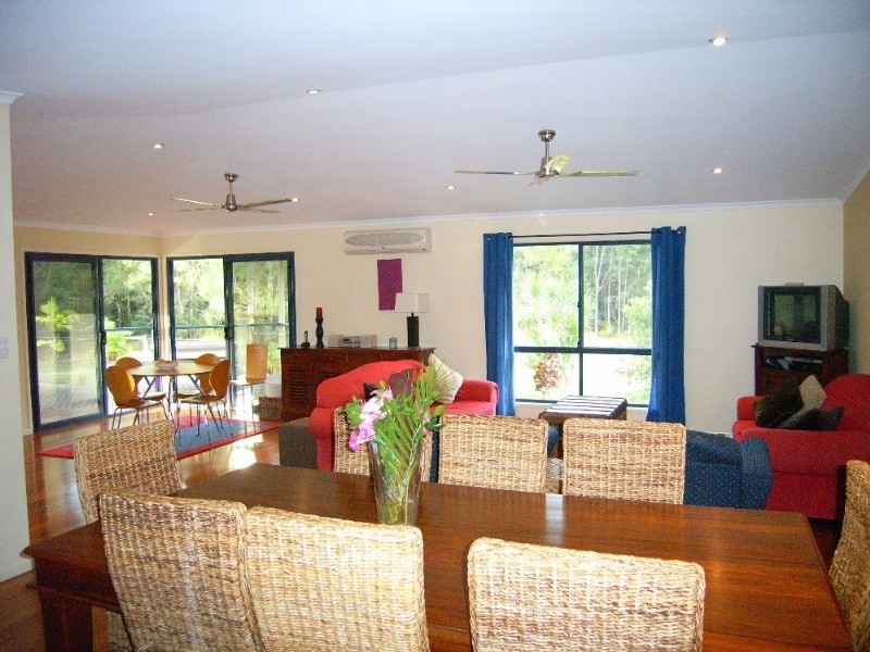 Cootharaba QLD 4565