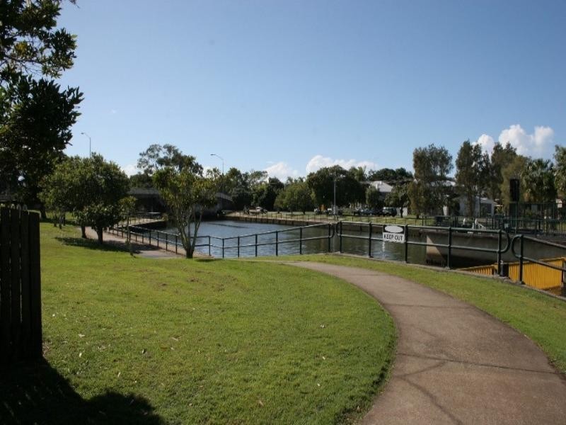 2/8 Portside Court, Noosaville QLD 4566