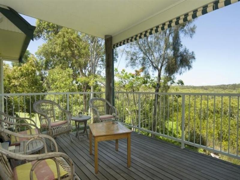 6 Val Crescent, Noosaville QLD 4566