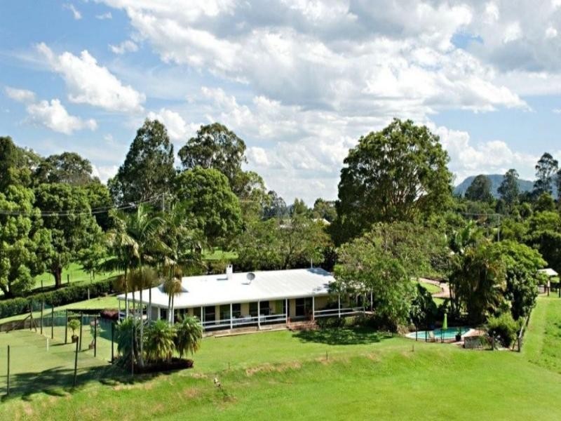 182 Lone Hand Road, Eumundi QLD 4562
