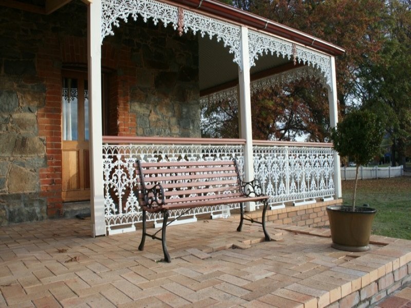 Deloraine Clarence Street, Tenterfield NSW 2372