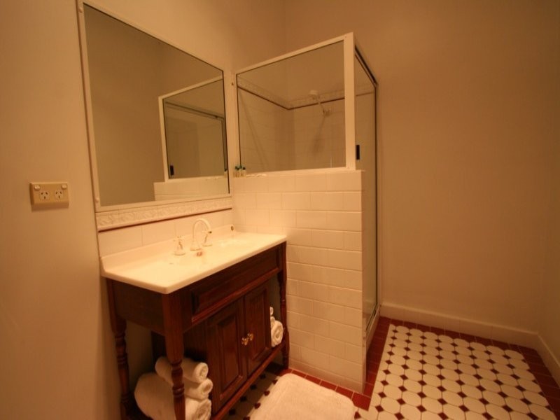 Deloraine Clarence Street, Tenterfield NSW 2372