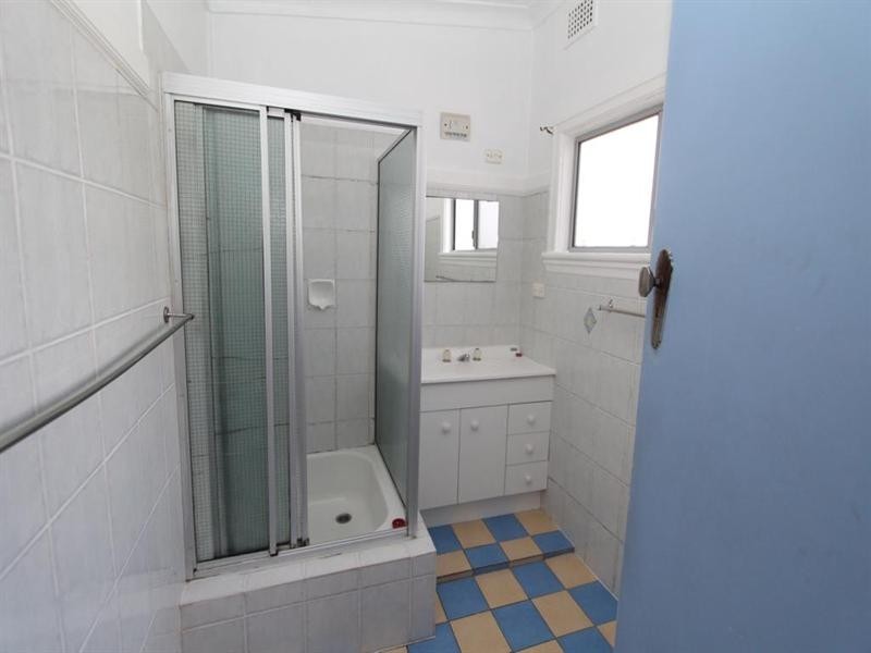 260 DOUGLAS Street, Tenterfield NSW 2372