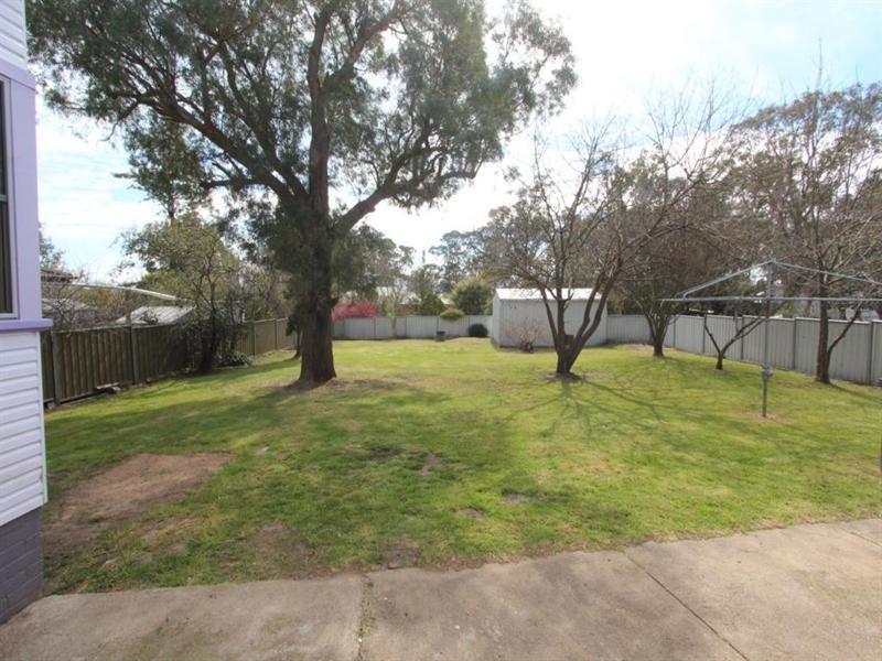260 DOUGLAS Street, Tenterfield NSW 2372