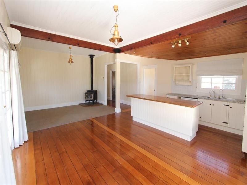 147 Bulwer Street, Tenterfield NSW 2372