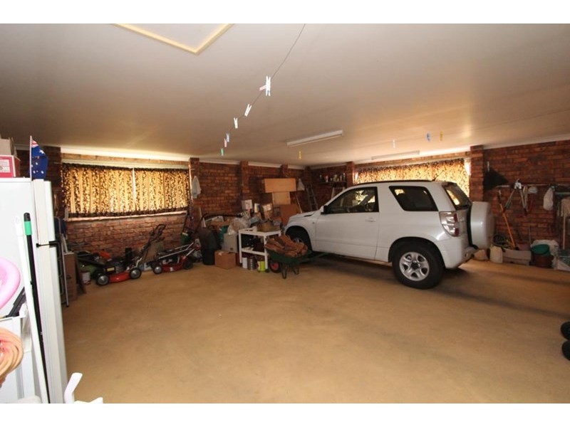48 Duncan Street, Tenterfield NSW 2372