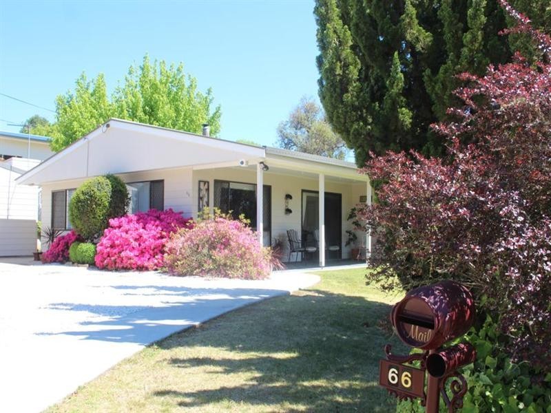 66 High Street, Tenterfield NSW 2372