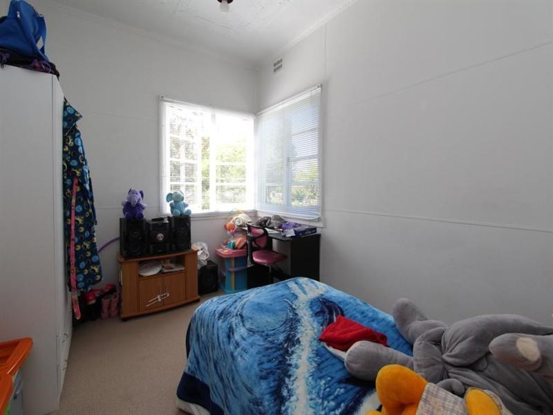 24 Duncan Street, Tenterfield NSW 2372
