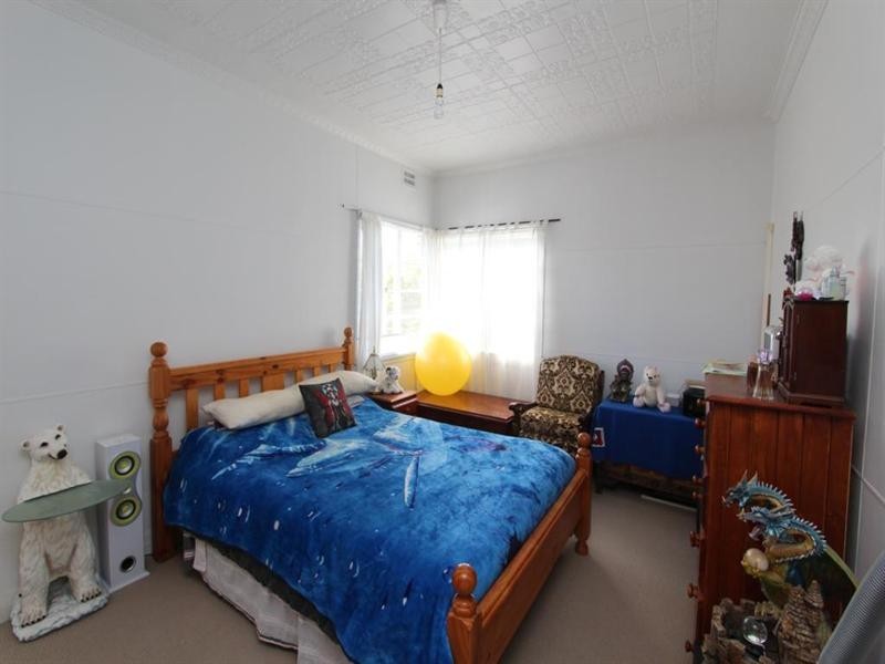 24 Duncan Street, Tenterfield NSW 2372