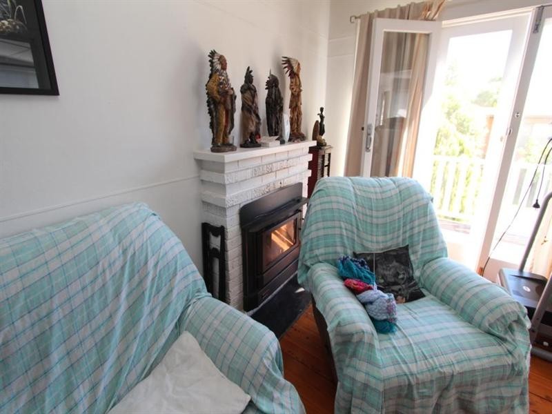 24 Duncan Street, Tenterfield NSW 2372