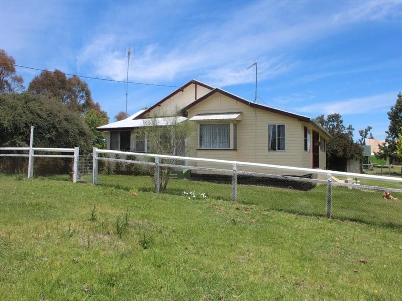 65 Barney Downs Road, Tenterfield NSW 2372