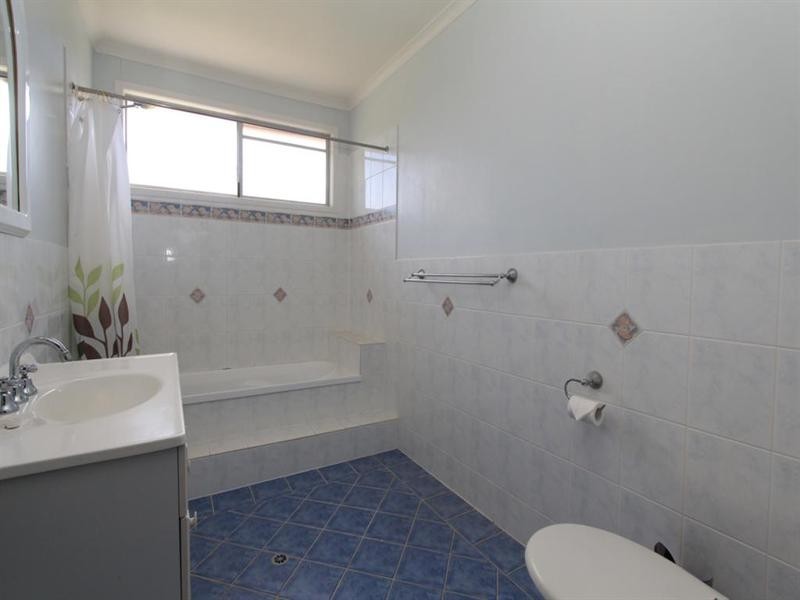 112 Petrie Street, Tenterfield NSW 2372