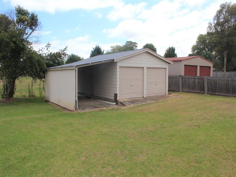 112 Petrie Street, Tenterfield NSW 2372