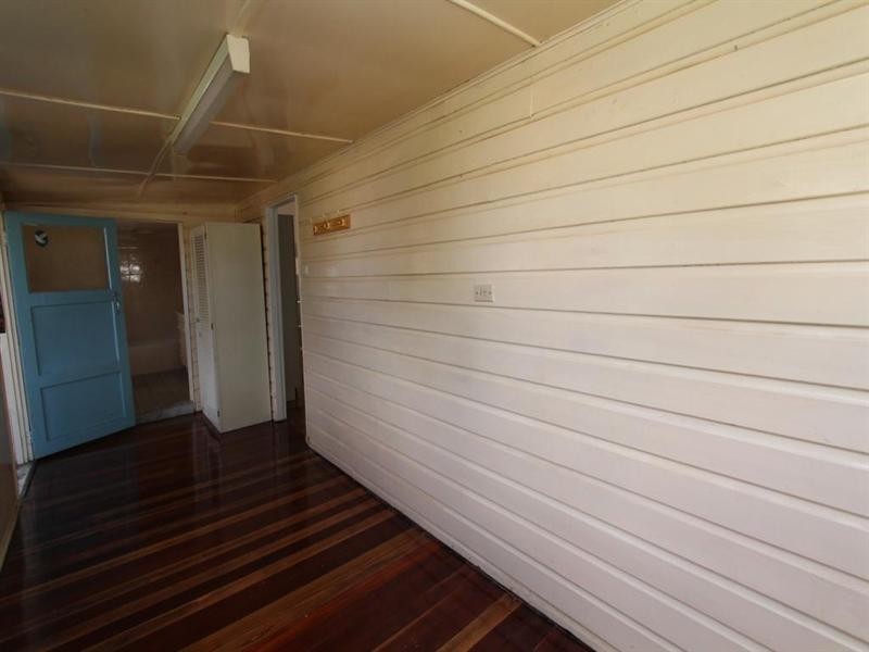 21 Molesworth Street, Tenterfield NSW 2372