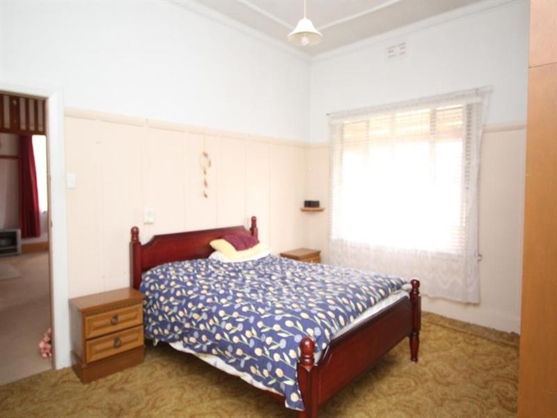 135 Logan Street, Tenterfield NSW 2372