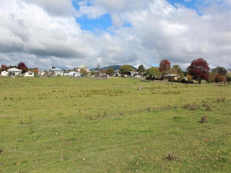 Lot 2 Pelham Street, Tenterfield NSW 2372