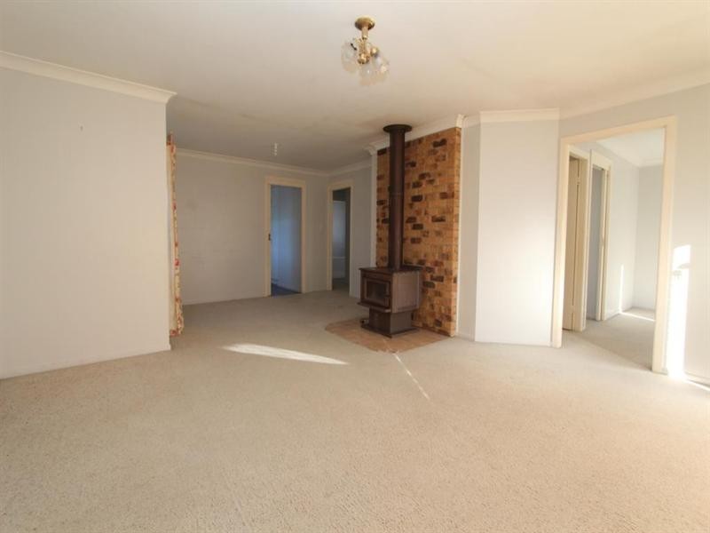 29 George Street, Tenterfield NSW 2372