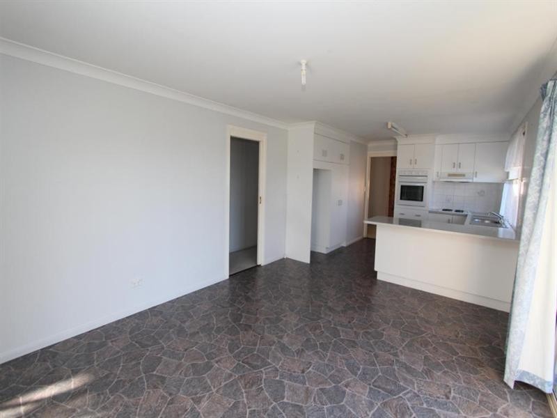 29 George Street, Tenterfield NSW 2372