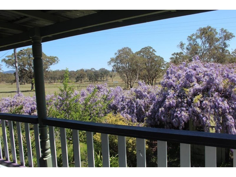 93 Rayleigh Street, Wallangarra QLD 4383