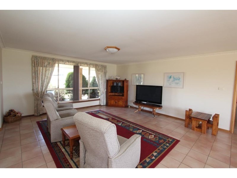 158 Petrie Street, Tenterfield NSW 2372