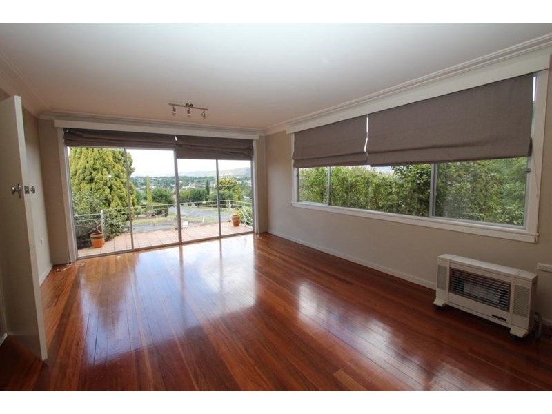 130 Pelham Street, Tenterfield NSW 2372