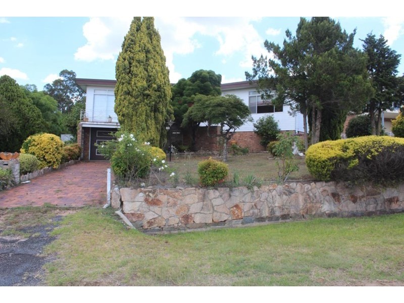 130 Pelham Street, Tenterfield NSW 2372