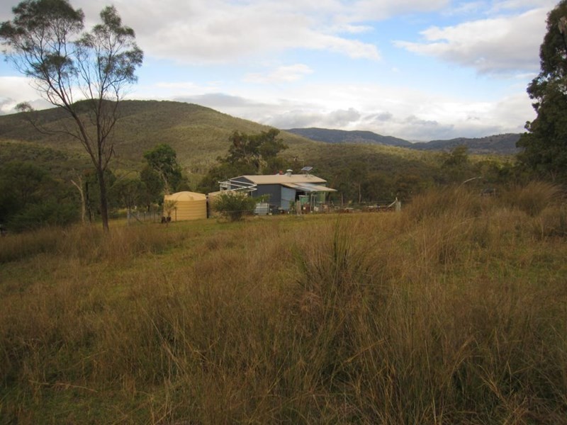 The Full Moon Sawyers Gully Road, Tenterfield NSW 2372