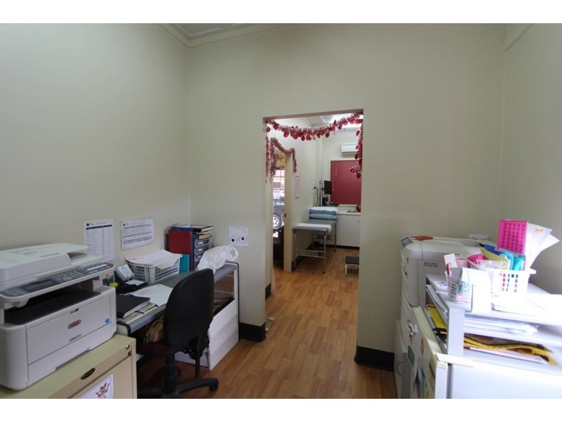 114 High Street, Tenterfield NSW 2372