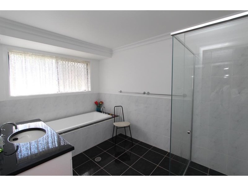 45 Riley Street, Tenterfield NSW 2372