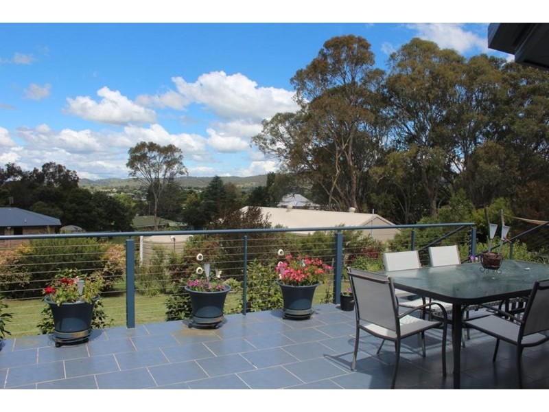 45 Riley Street, Tenterfield NSW 2372