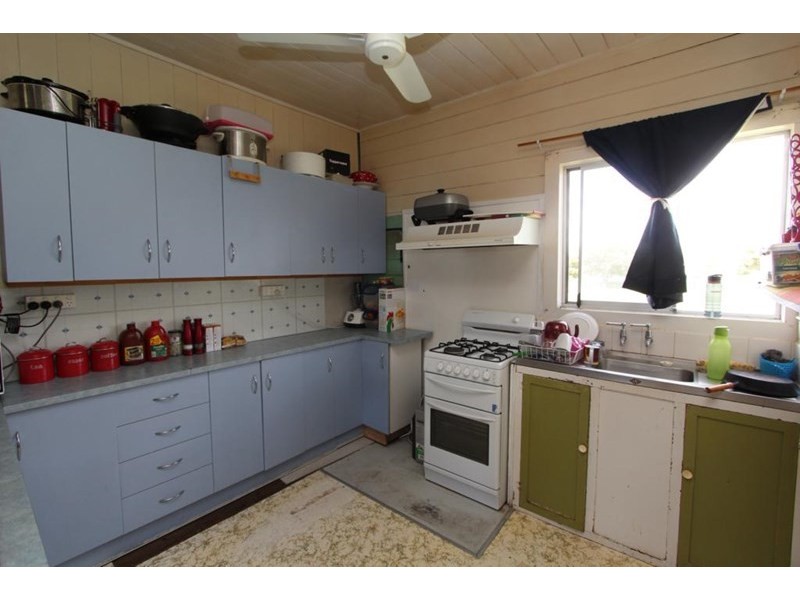 76 Pelham Street, Tenterfield NSW 2372