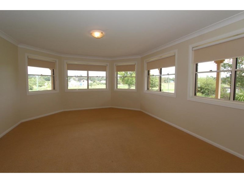 142 Cowper Street, Tenterfield NSW 2372