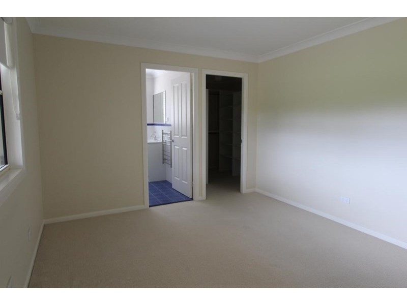 142 Cowper Street, Tenterfield NSW 2372