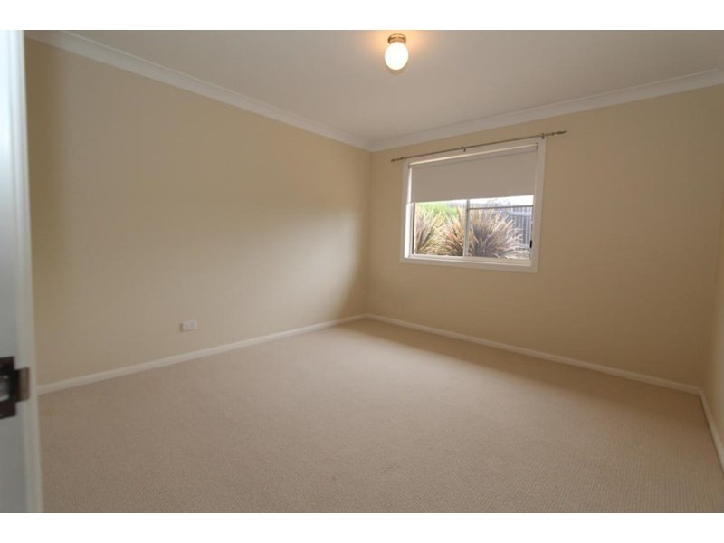 142 Cowper Street, Tenterfield NSW 2372