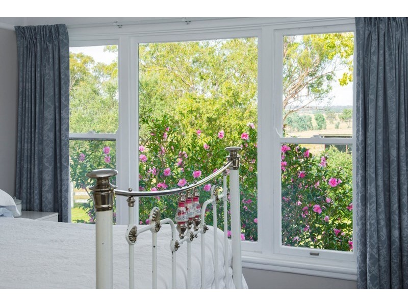 8866 New England Highway, Tenterfield NSW 2372