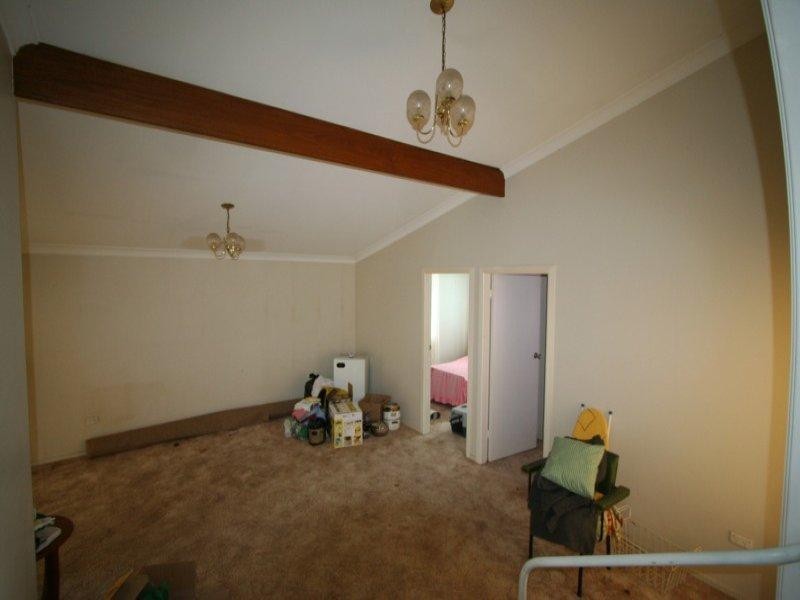 122 Logan Street, Tenterfield NSW 2372