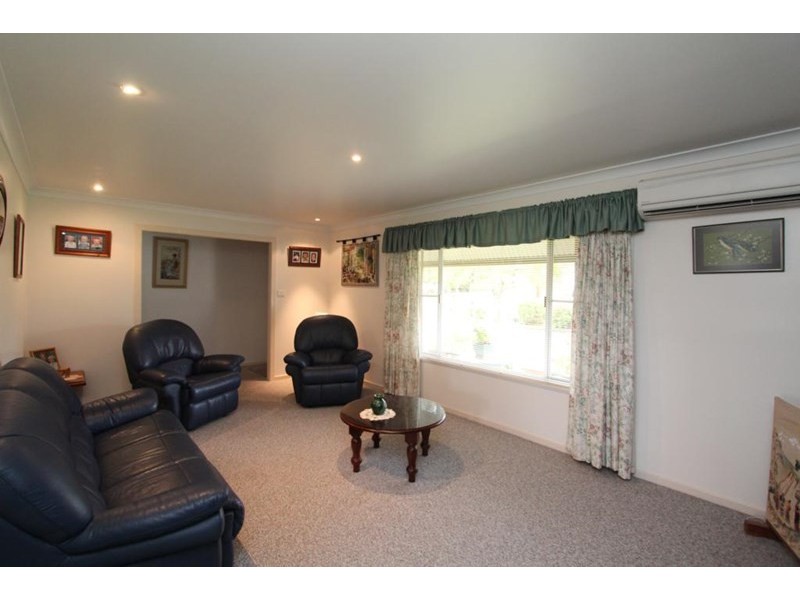 101 Martin Street, Tenterfield NSW 2372