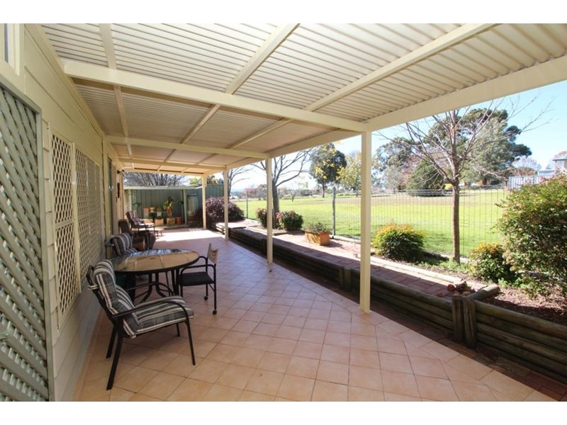 54 Bulwer Street, Tenterfield NSW 2372