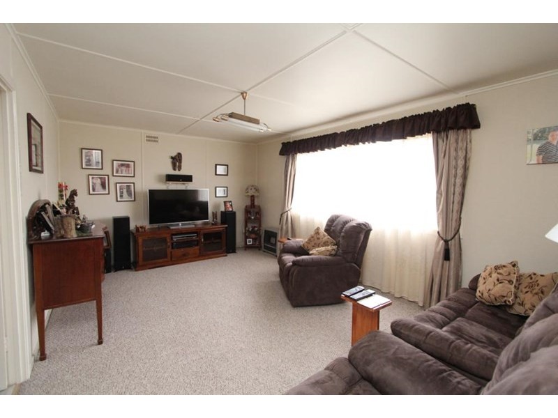 174 Manners Street, Tenterfield NSW 2372