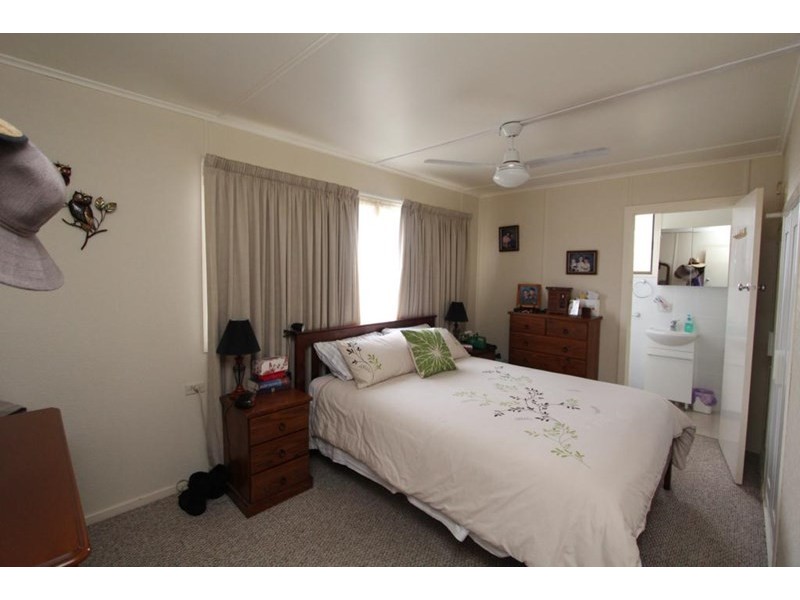 174 Manners Street, Tenterfield NSW 2372