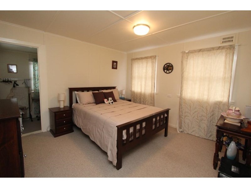 174 Manners Street, Tenterfield NSW 2372