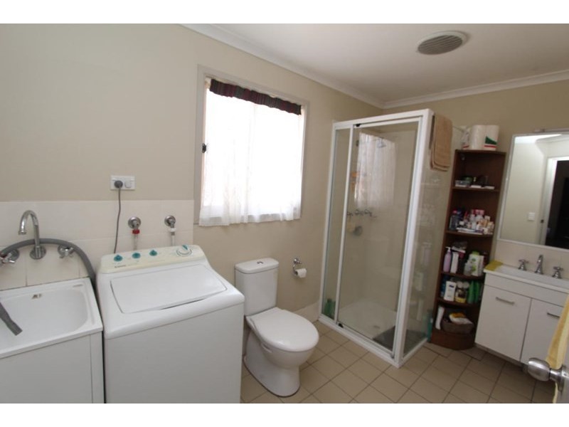 105 COWPER Street, Tenterfield NSW 2372