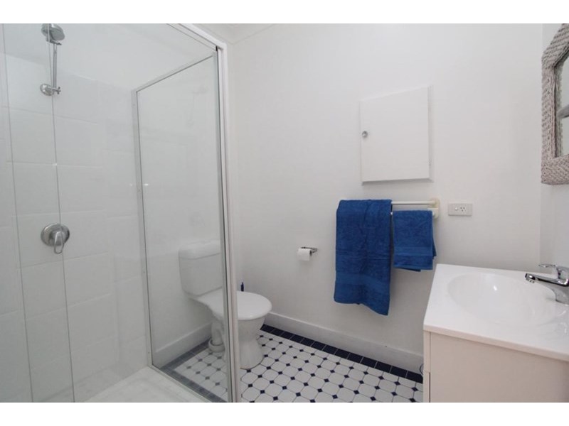 3 CLIVE Street, Tenterfield NSW 2372