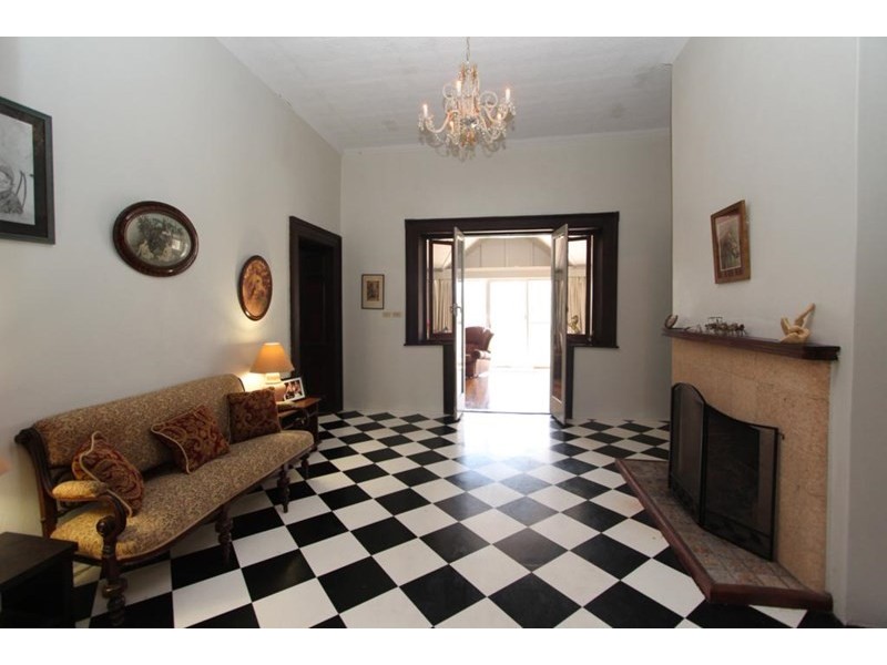 17 Naas Street, Tenterfield NSW 2372