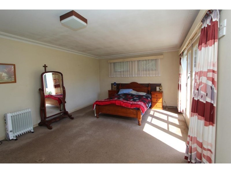 17 Naas Street, Tenterfield NSW 2372
