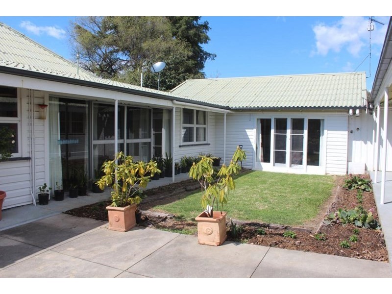17 Naas Street, Tenterfield NSW 2372
