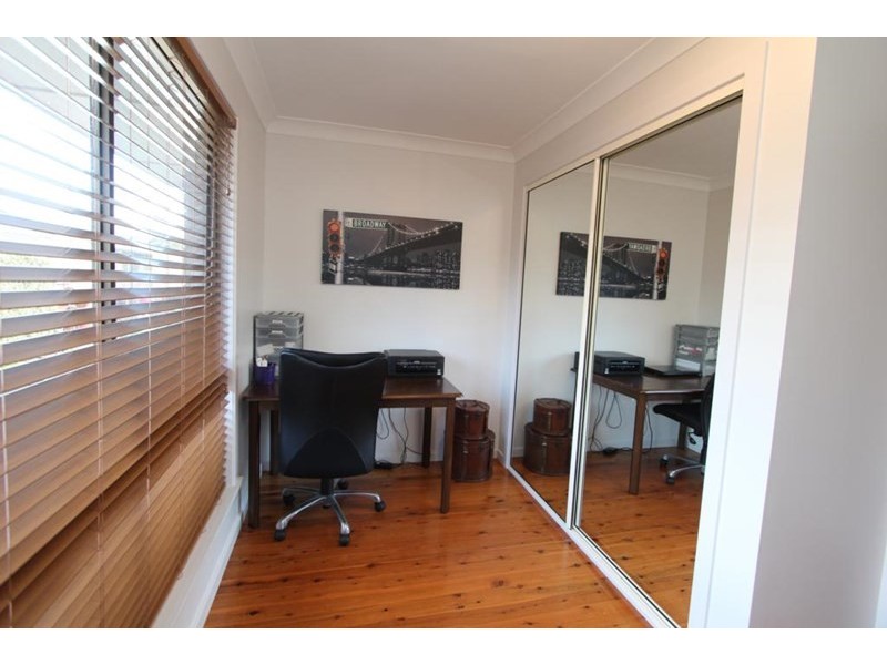 173 HIGH Street, Tenterfield NSW 2372