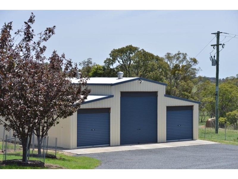 711 Bruxner Way, Tenterfield NSW 2372