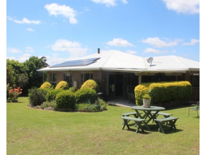 480-490 ROUSE Street, Tenterfield NSW 2372