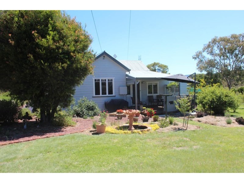 25 Robinson Street, Jennings NSW 2372